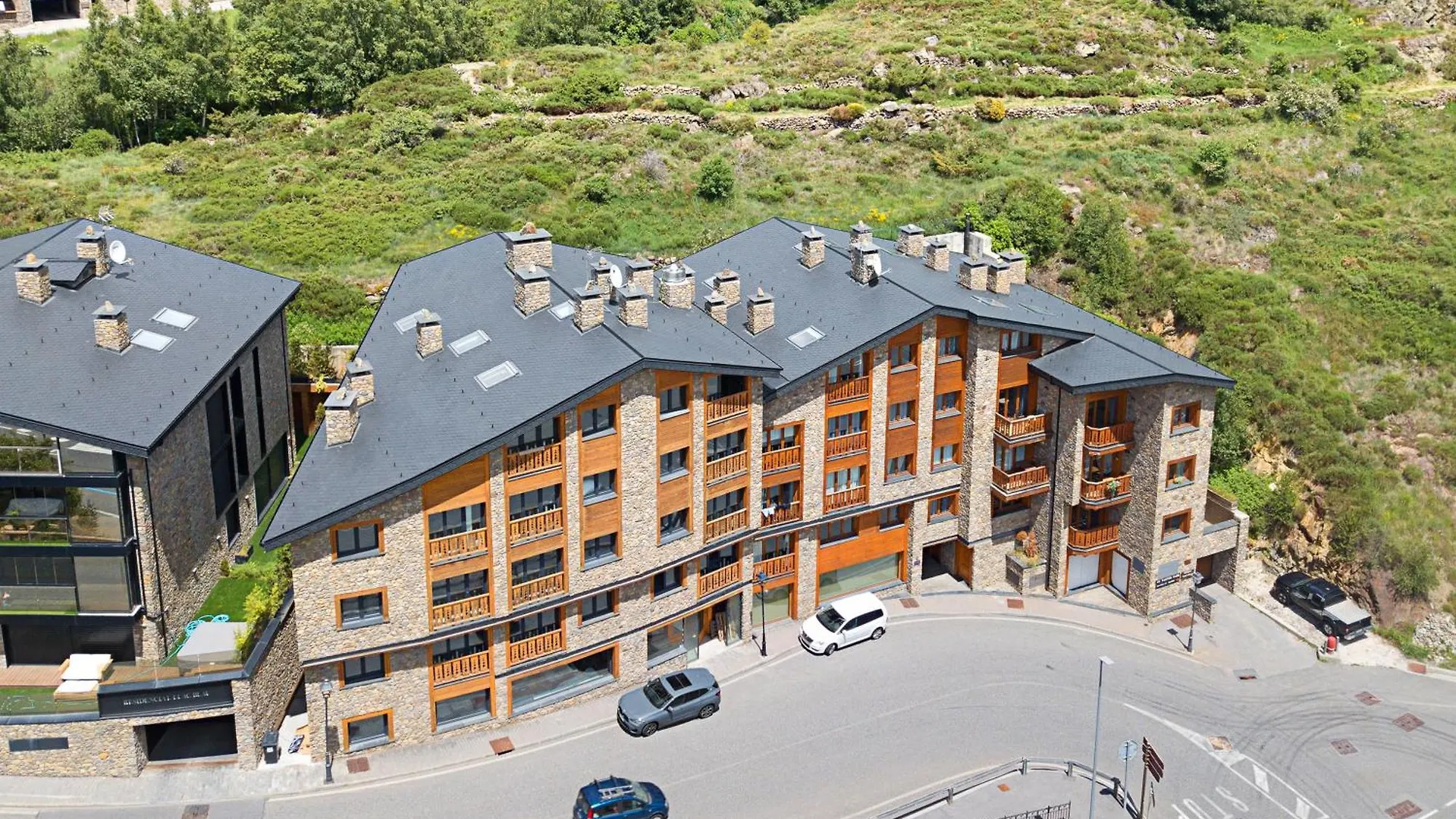 Ski Apartments El Tarter 0*,